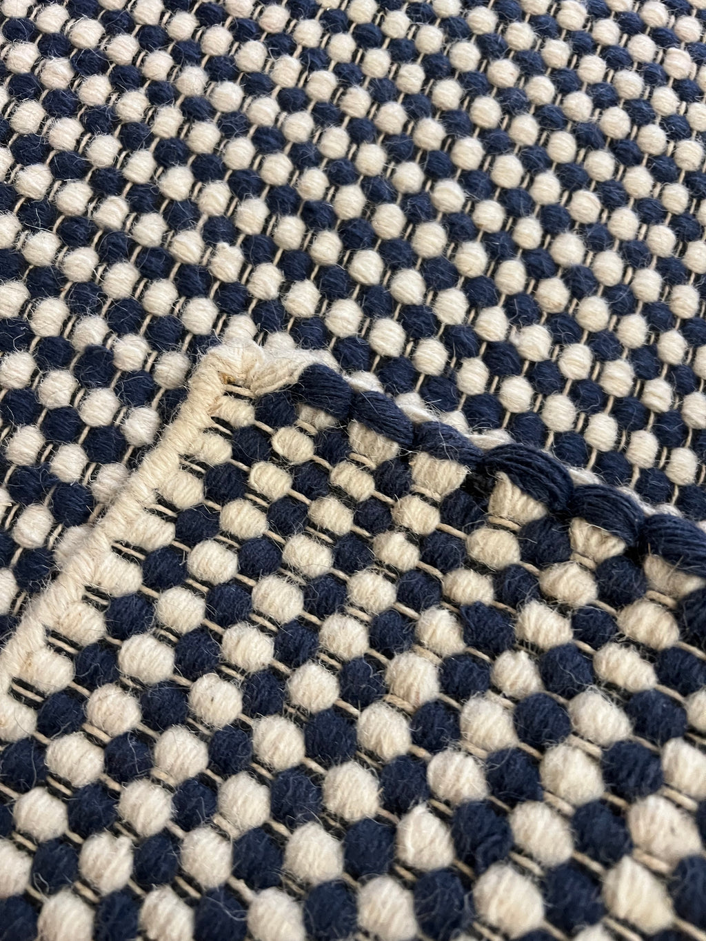 Handmade Navy & White Eye Ball Flatweave Rug – 2' x 3'
