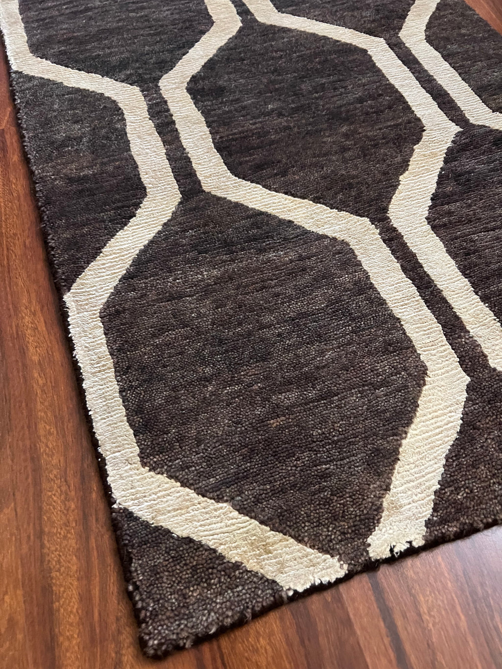 Handmade Black & Ivory Geometric Wool Rug – 2’ × 3’