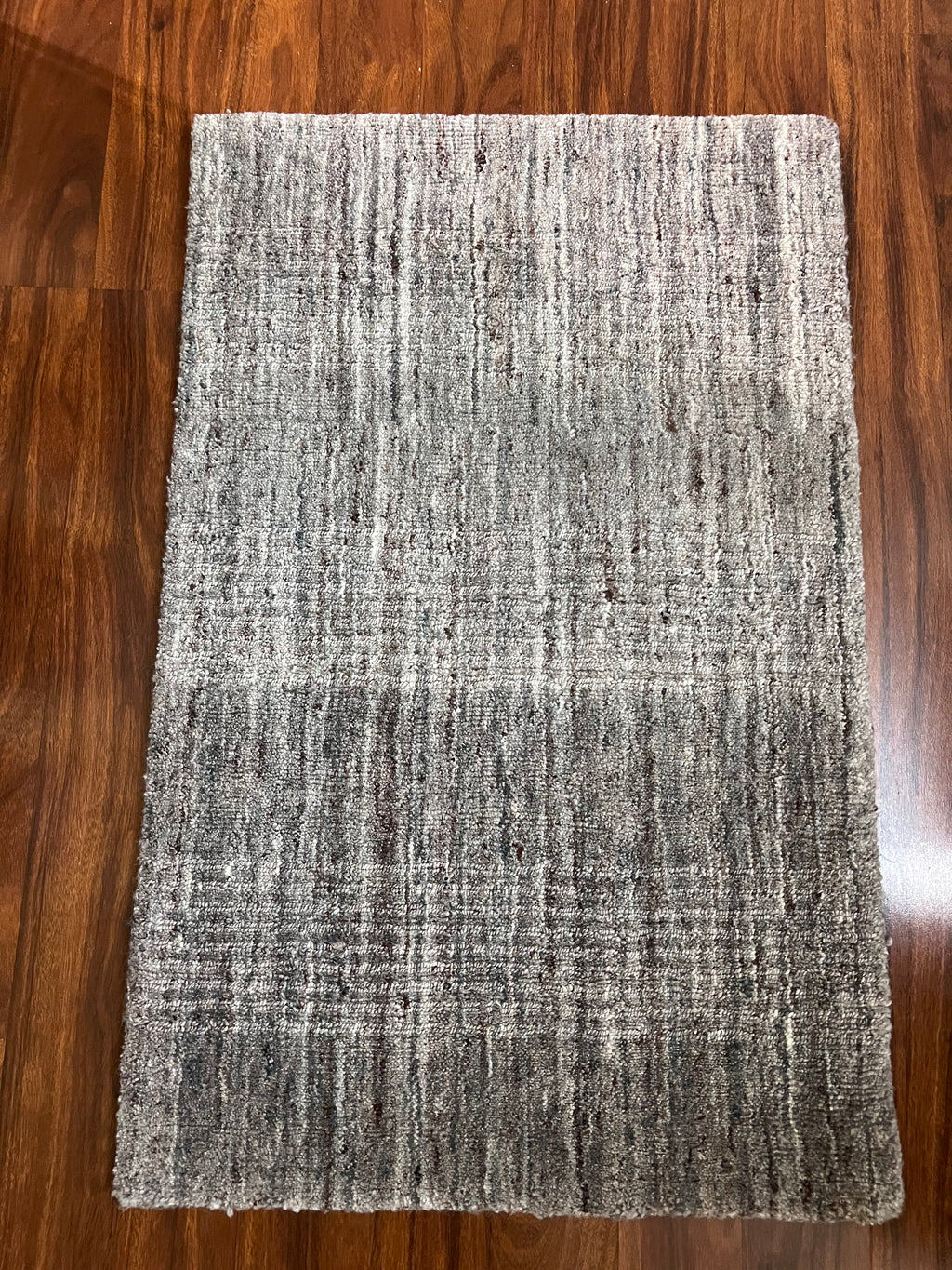 Handmade Gray Textured Accent Rug – 2’ × 3’ | Brooklyn BRK-1