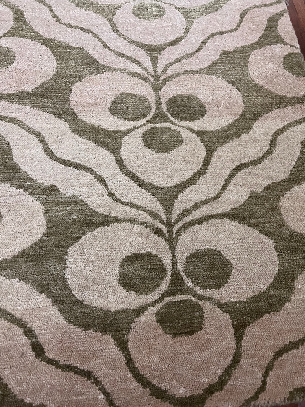 Handmade Brown & Ivory Floral Wool Rug – 2’ × 3’