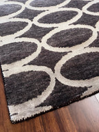 Handmade Brown & Cream Oval Pattern Wool Rug – 2’ × 3’