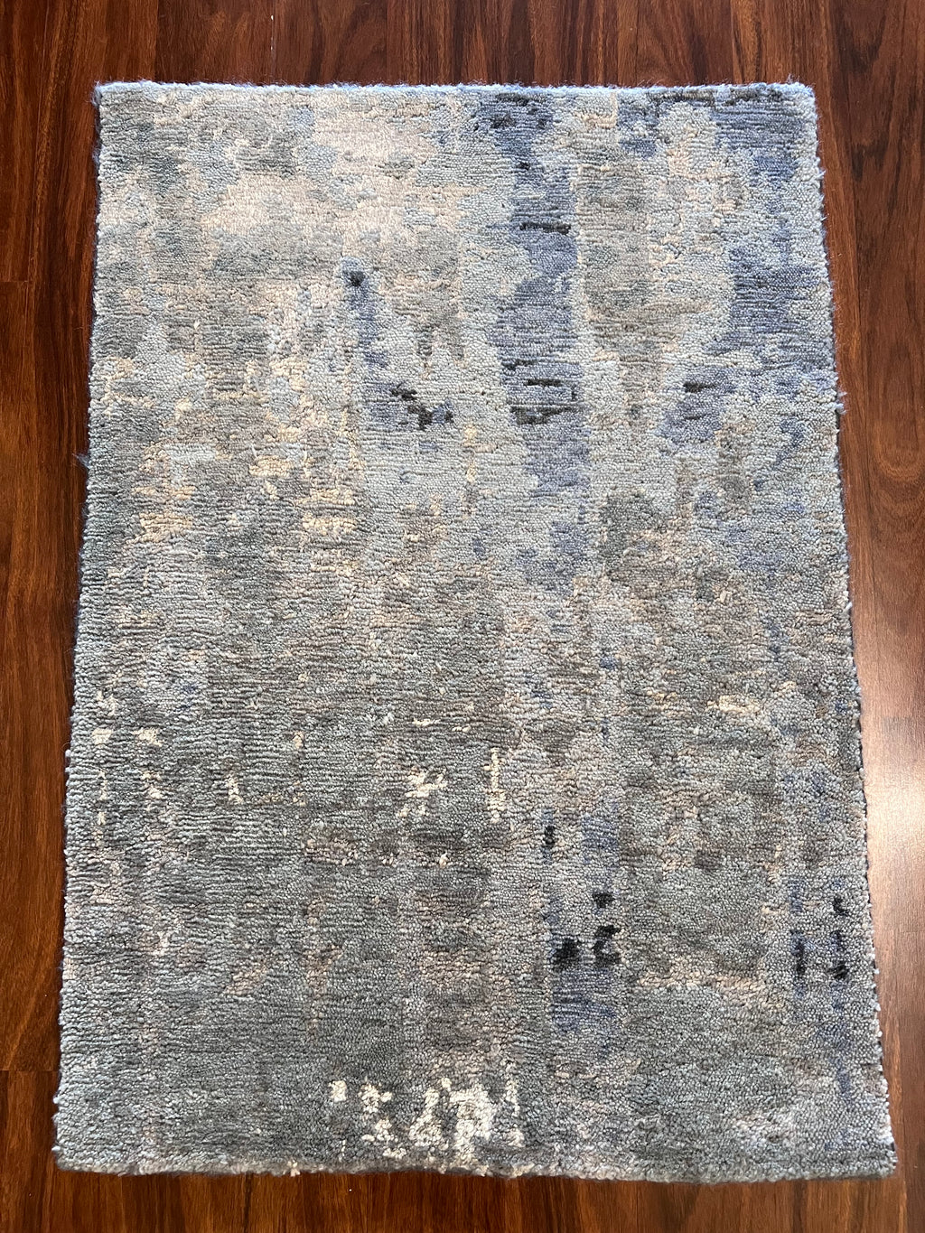 Kalaty CT-39 Abstract Wool & Silkette Rug – 2’ × 3’