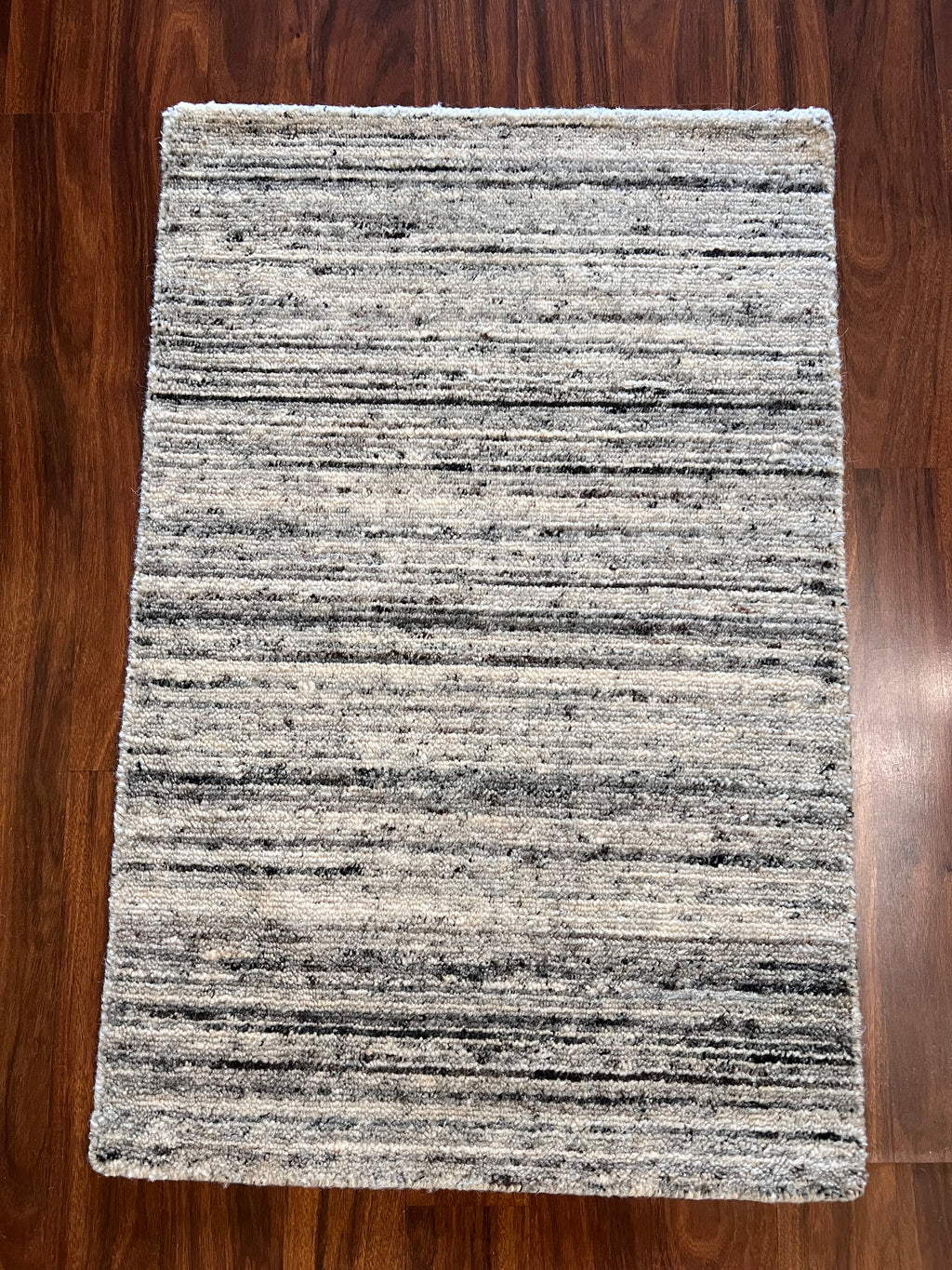 Handmade Silver Gray Wool & Cotton Accent Rug – 2’ × 3’