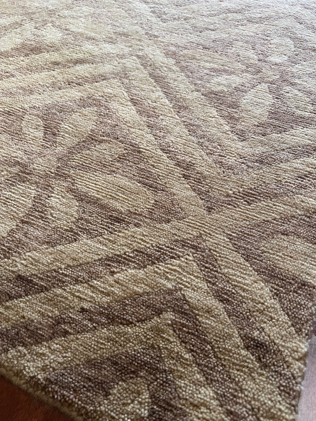 Handmade Ivory & Taupe Geometric Wool Accent Rug – 2’ × 3’