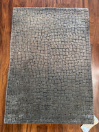 Handmade Gray Textured Viscose Accent Rug – 2’ × 3’