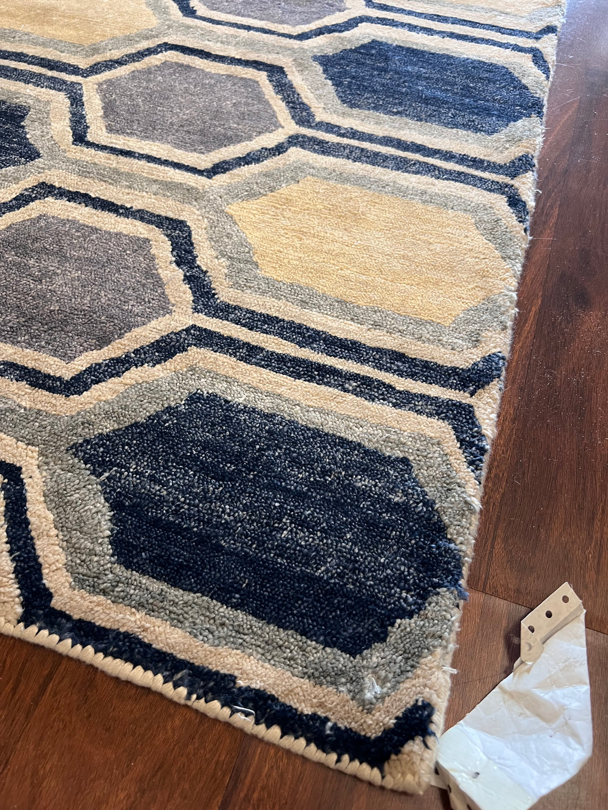 Handmade Navy, Gray & Ivory Hexagon Accent Rug – 2’ × 3’