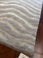 Handmade Gray & Ivory Wave Pattern Accent Rug – 2’ × 3’